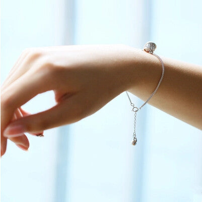 Pulsera Colgante Calada en Plata 925 con Diseño de Campana - Image 2