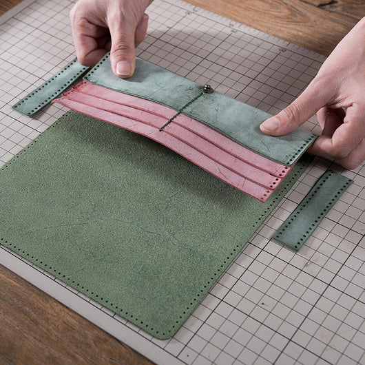 Material para Billetera Artesanal de Cuero con Acabado Mate Encerado - Image 3