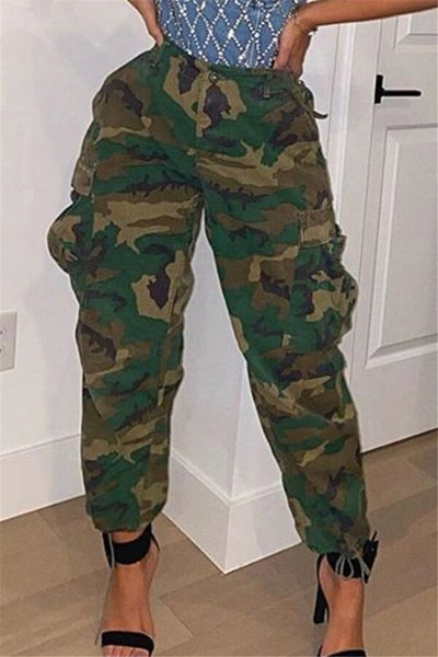 Pantalones Capri Camuflaje para Mujer - Estilo Casual y Profesional - Image 7