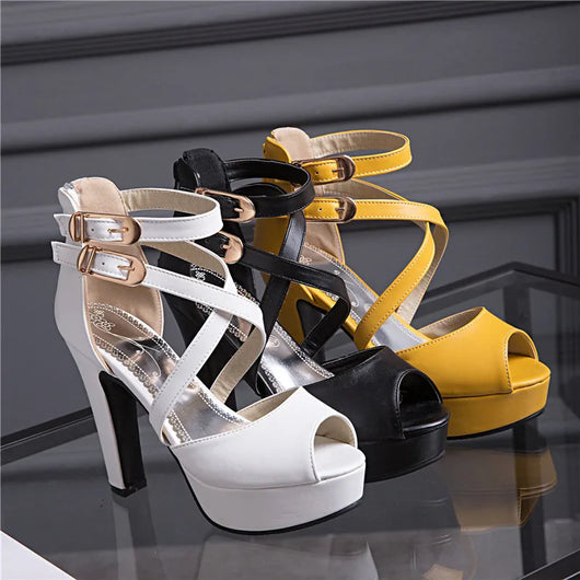 Sandalias Romanas de Tacón Grueso con Hebilla Elegante para Mujer - Image 8
