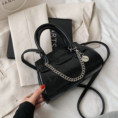 Bolsa Mensajera de Cuero Estilo Oeste - Diseño Trendy - Image 12