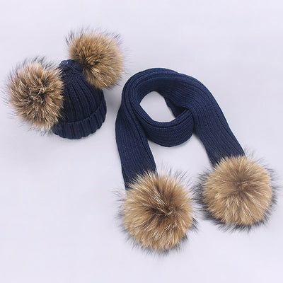 Conjunto Gorro y Bufanda de Lana con Pompones para Niños - Image 4