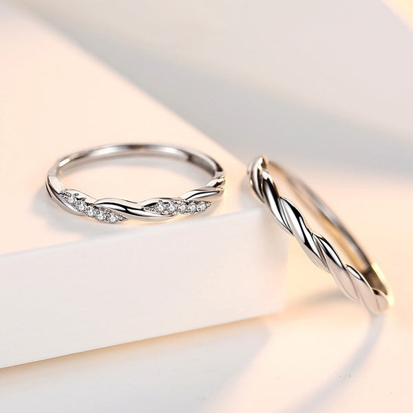Anillo de Pareja en Plata 925 con Ondas de Agua y Micro Incrustaciones