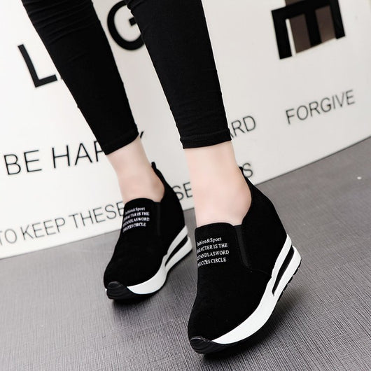 Zapatos de Ante con Punta Redonda y Plataforma Elevada - Image 3