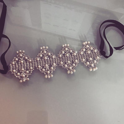 Collar de Perlas con Cristales Brillantes - Image 5