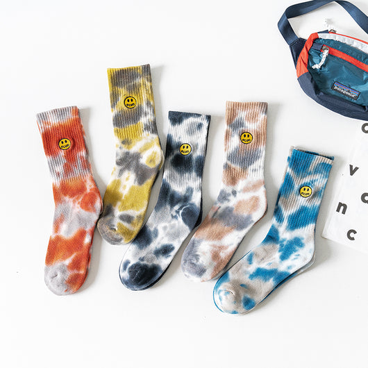 Calcetines Tie-Dye con Carita Feliz - Diseño Colorido en Tubo - Image 6