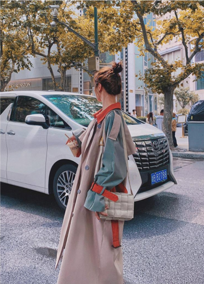 Chaqueta de Trabajo con Contraste de Colores - Image 6