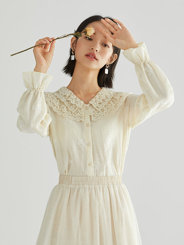 Blusa Francesa de Cuello de Encaje Manga Larga - Diseño Elegante y Minimalista