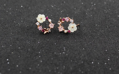 Aretes de Flores en Concha Natural - Image 6