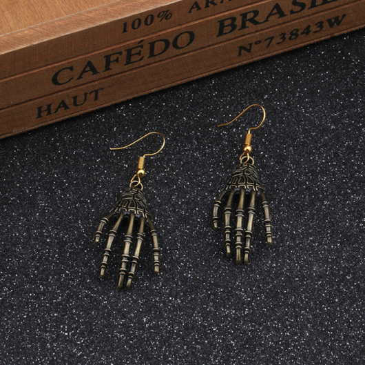 Aretes de hueso de Halloween - Image 3