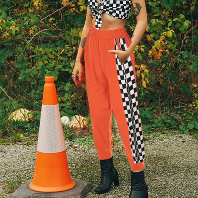 Pantalón de Chándal para Mujer con Diseño Cuadros Laterales y Cierre - Image 4