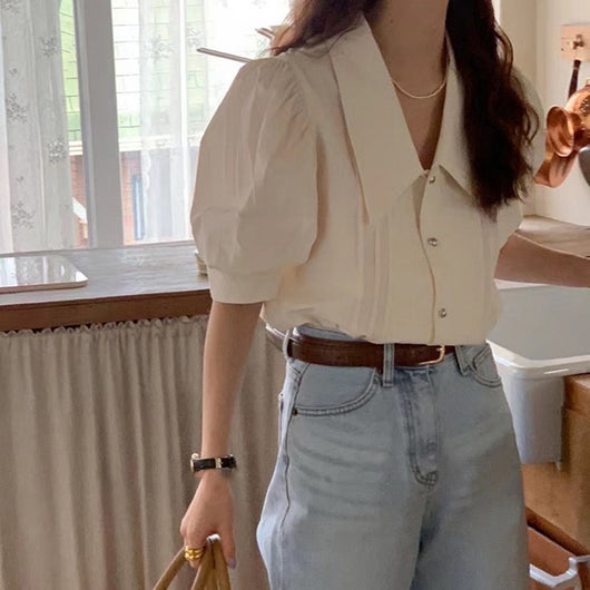 Blusa Elegante con Escote en V y Mangas Abullonadas