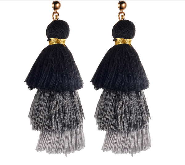 Aretes de Borlas de Algodón con Degradado Tricolor - Image 4