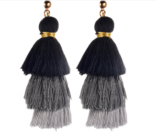 Aretes de Borlas de Algodón con Degradado Tricolor - Image 4