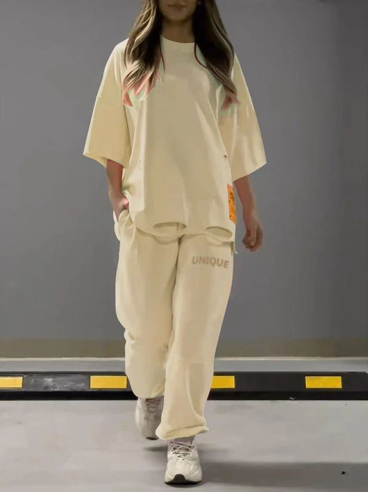 Conjunto de Dos Piezas: Playera Oversized y Pantalón Holgado - Image 17