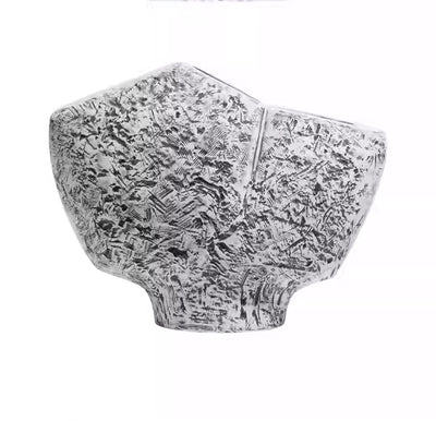 Jarrón Decorativo de Cerámica Blanca Estilo Wabi-sabi - Image 3