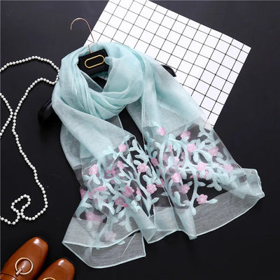 Pañuelo de Seda con Bordado Hueco para Mujer - Estola Ligera Primavera Verano - Image 12