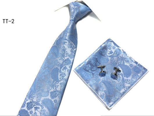 Traje de Tres Piezas con Corbata a Juego - Image 33