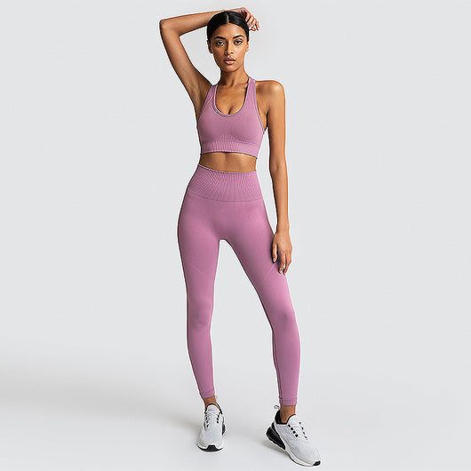 Conjunto de Yoga sin Costuras con Levantamiento de Glúteos - Image 70