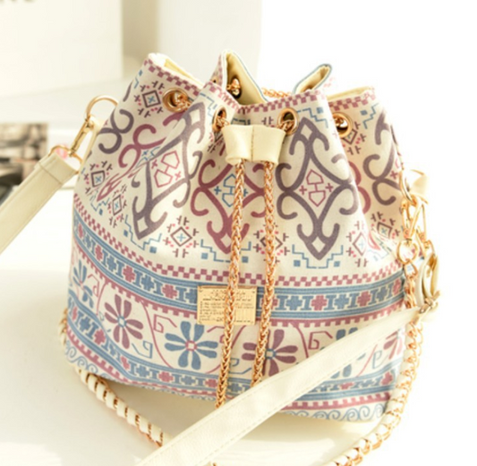 Bolso de Lona con Estampado Étnico y Cadena Ajustable