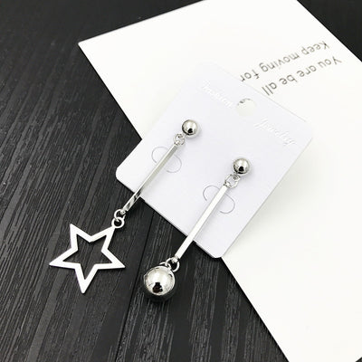 Aretes Coreanos Asimétricos con Flor de Perla y Moño - Image 5