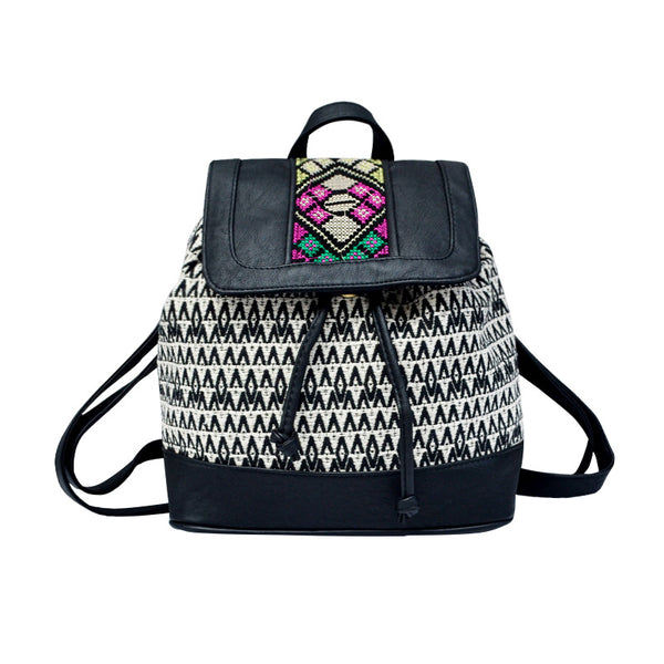 Mochila Bordada con Rayas