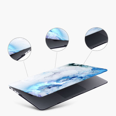 Funda Personalizada para MacBook con Diseño Pintado a Mano - Image 3