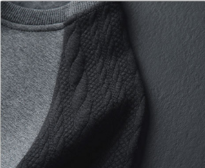 Playera Holgada de Algodón con Cuello Redondo y Manga Larga para Hombre - Image 7
