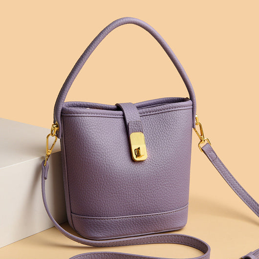 Bolso de Cuero Minimalista Bandolera Multicapa - Diseño Versátil y Elegante - Image 3