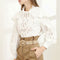 Camisa con Cuello de Pie y Detalles Recortados