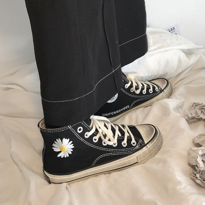 Zapatillas Retro Altas de Lona Negra Estilo Estudiante - Image 20