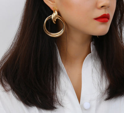 Aretes Colgantes Hueco Redondos de Aleación para Mujer - Image 3