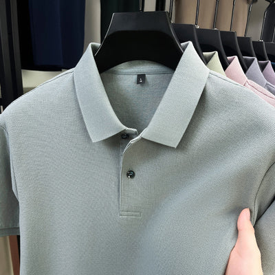 Playera Clásica de Manga Corta para Hombre - Image 9