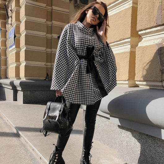 Abrigo de Invierno Estampado Pájaros - Diseño Clásico y Cálido - Image 3