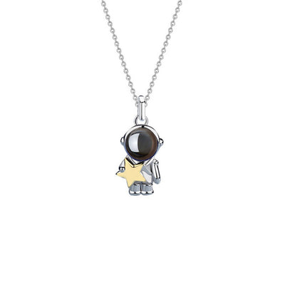 Collar de Pareja Proyección Astronauta - Diseño Unisex - Image 3