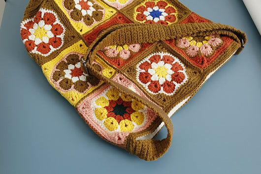 Bolsa Bucket Artesanal Tejida a Mano con Estilo Étnico Cuadros Abuela - Image 12