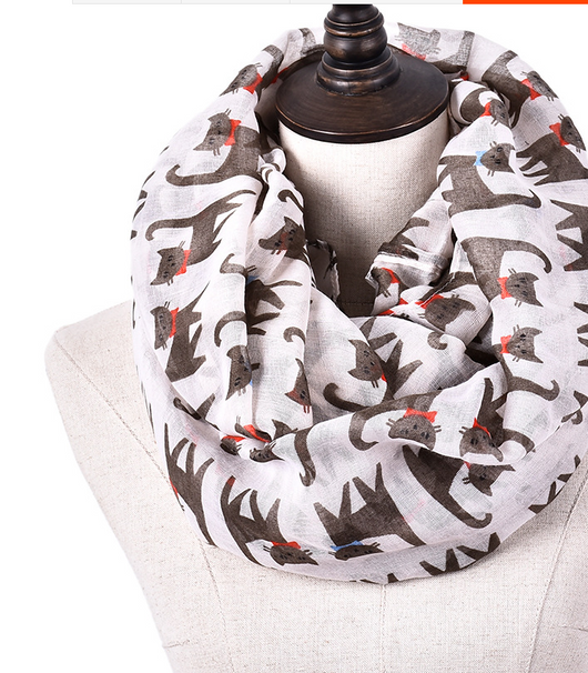 Pañuelo Cuadrado de Seda con Estampado de Gatos - Diseño Artístico Bali - Image 4