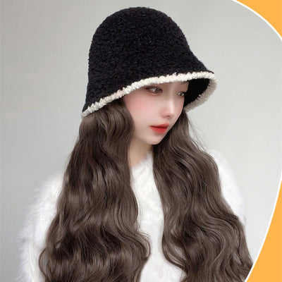 Sombrero Pescador de Red Elegante con Cabello Rizado Largo - Image 8