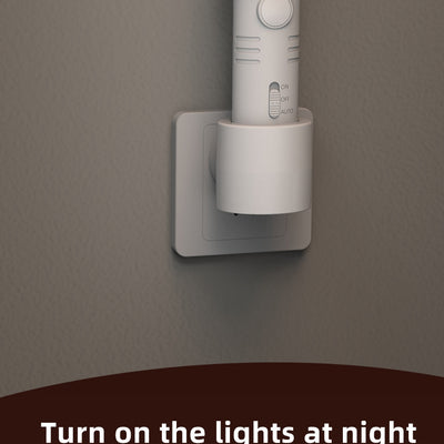 Lámpara LED Inductiva Recargable con Linterna para Caminantes - Image 9