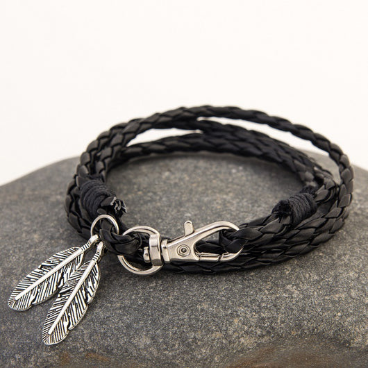 Pulseras de Amistad con Cuero y Amuletos - Brazaletes de Moda - Image 4
