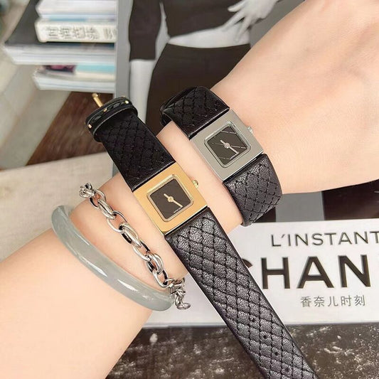 Reloj de Cuero para Mujer Diseño Retro Cuadrado