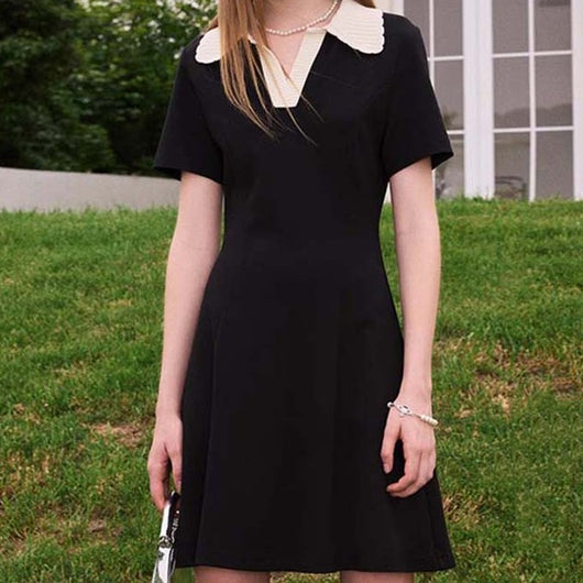 Falda Negra Ajustada Estilo Británico para Commuting - Image 11