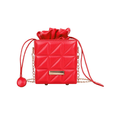 Bolsa Bandolera Bucket con Cadena de Moda - Image 2