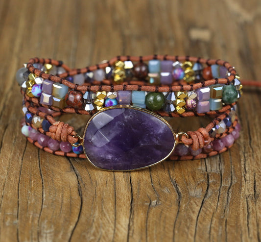 Pulsera de Cuero Tejida a Mano con Amatista - Energía Multicapa