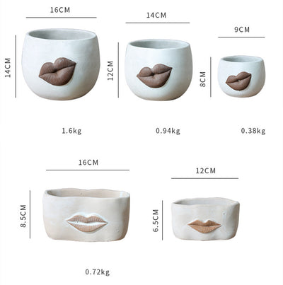 Maceta de Cemento Abstracta con Labios Grandes - Arte Decorativo Moderno - Image 13