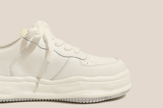 Zapatillas Deportivas Casuales de Cuero para Mujer con Suela Gruesa Elevada - Image 10