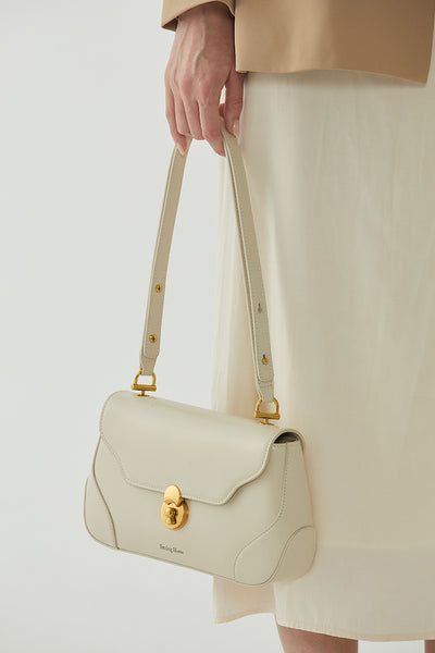 Bolsa de Cuero para Axilas - Diseño Minimalista y Funcional - Image 6