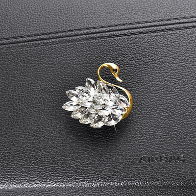 Gancho Decorativo Cisne Diamante para Interior de Auto - Image 4