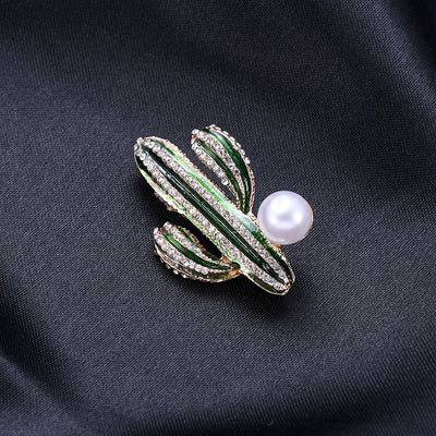 Broche Cactus Perla con Brillantes - Accesorio Versátil y Deslumbrante - Image 8