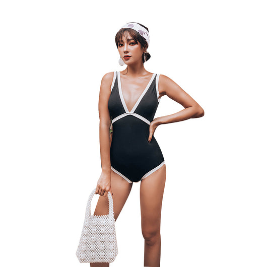 Traje de Baño Enterizo Clásico Negro y Blanco para Mujer - Image 7